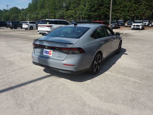 Used 2023 Honda Accord Sport image 20
