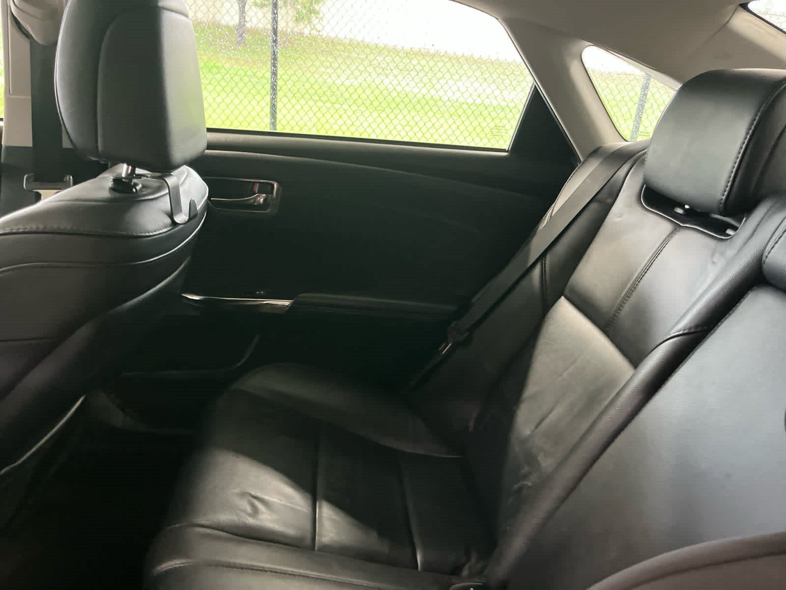 Used 2013 Toyota Avalon XLE Premium FWD image 7