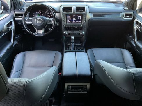 Used 2020 Lexus GX 460 Premium image 23