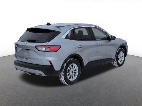 Certified 2022 Ford Escape SE w/ Convenience Package image 3