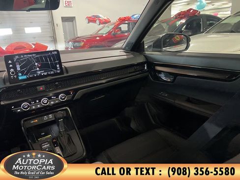 Used 2025 Honda CR-V Sport Touring image 24