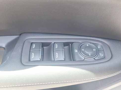 Used 2020 Cadillac XT5 Luxury AWD/4WD image 23