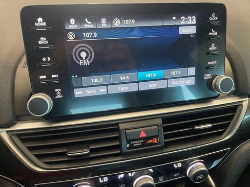Used 2022 Honda Accord Sport image 15