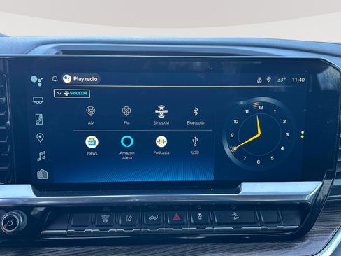 Used 2024 Chevrolet Silverado 2500 LT w/ Convenience Package image 10