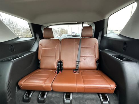 Used 2018 Chevrolet Traverse High Country image 25