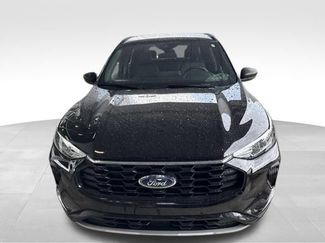 Used 2024 Ford Escape ST-Line w/ Tech Pack #1 AWD/4WD video 2