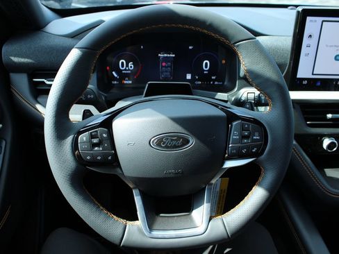 New 2026 Ford Explorer Tremor w/ Tremor Ultimate Package AWD/4WD image 40
