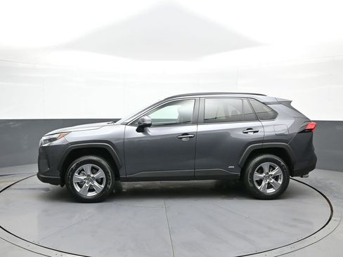 Certified 2025 Toyota RAV4 XLE image 9