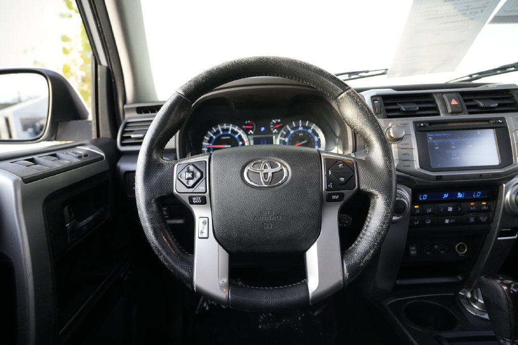 Used 2016 Toyota 4Runner Limited AWD/4WD image 44