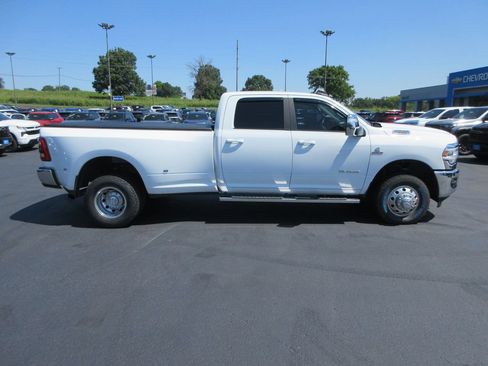 Used 2024 RAM 3500 Laramie w/ Protection Group AWD/4WD image 6
