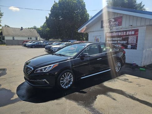 Used 2015 Hyundai Sonata Limited w/ Option Group 06 FWD image 5