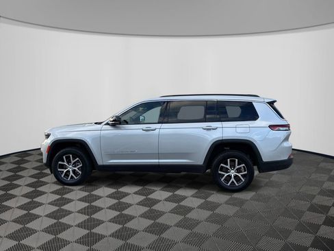 Used 2024 Jeep Grand Cherokee L Limited AWD/4WD image 4
