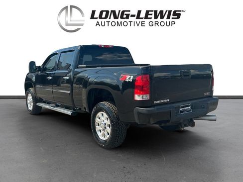 Used 2012 GMC Sierra 3500 Denali w/ Suspension Package, Off-Road AWD/4WD image 4