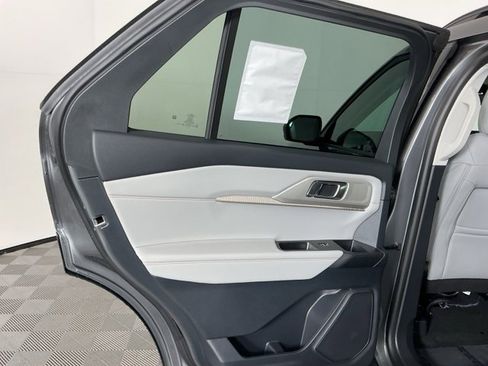 New 2026 Ford Explorer Active w/ Active Comfort Package image 26