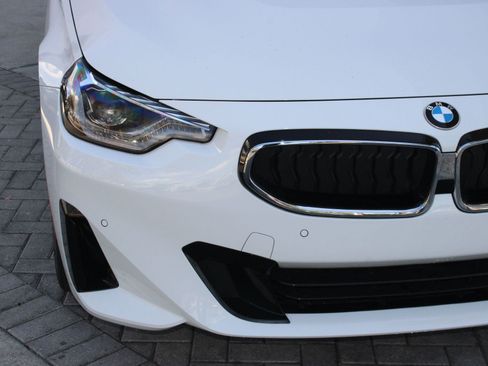 Used 2024 BMW 230i Coupe w/ Premium Package image 11