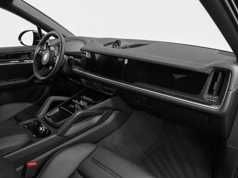 Certified 2026 Porsche Cayenne Coupe AWD/4WD image 25