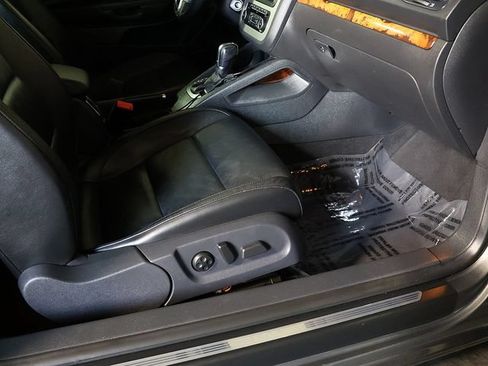 Used 2012 Volkswagen Eos Executive FWD image 29