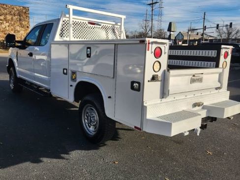 Used 2017 Ford F250 XL w/ Power Equipment Group image 10