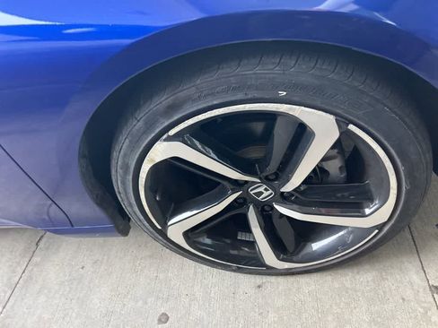 Used 2022 Honda Accord Sport Special Edition image 4