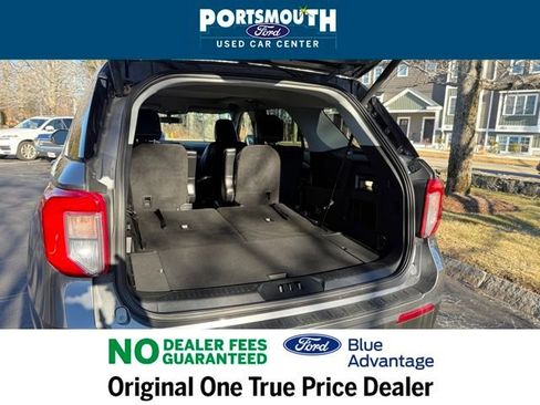 Used 2022 Ford Explorer XLT w/ Equipment Group 202A image 12