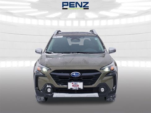 Used 2023 Subaru Outback Touring image 2