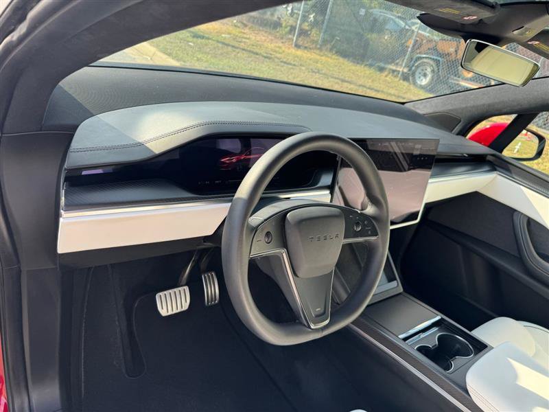 Used 2023 Tesla Model X Plaid AWD/4WD image 9