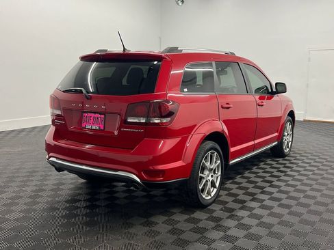 Used 2017 Dodge Journey Crossroad w/ Popular Equipment Group image 8