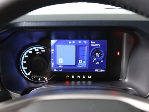 Used 2022 Ford Bronco Outer Banks image 11