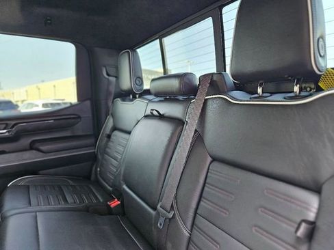 Used 2024 GMC Sierra 1500 AT4X image 28