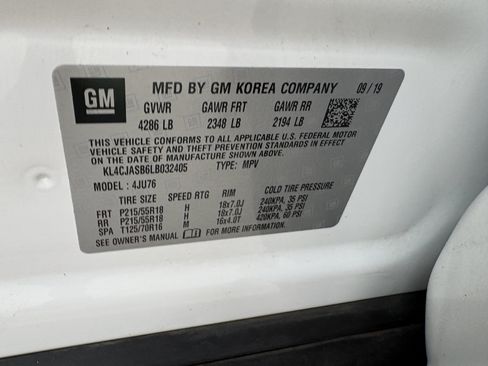 Used 2020 Buick Encore Preferred FWD image 33