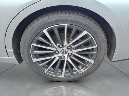 Used 2023 Lexus ES 350 w/ Premium Package FWD image 16