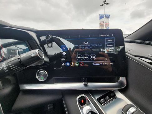 Used 2023 Chevrolet Corvette Stingray Preferred Cpe w/ Battery Protection Package image 13