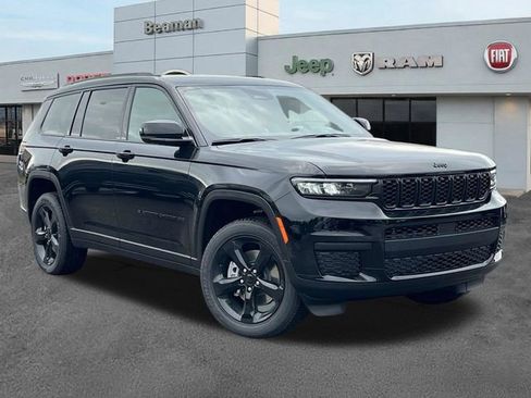 New 2025 Jeep Grand Cherokee L Laredo AWD/4WD image 1