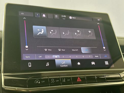 Used 2022 Jeep Compass Trailhawk w/ Sun and Sound Group AWD/4WD image 15