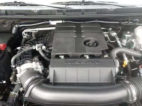 Used 2024 Nissan Frontier SV w/ SV Convenience Package image 16