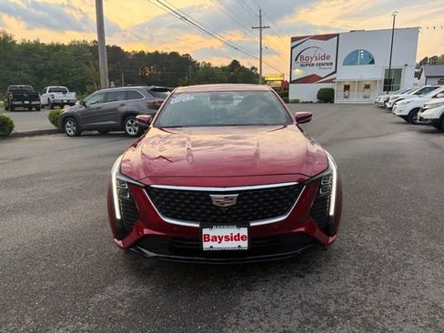 Used 2025 Cadillac CT5 Premium Luxury RWD image 4