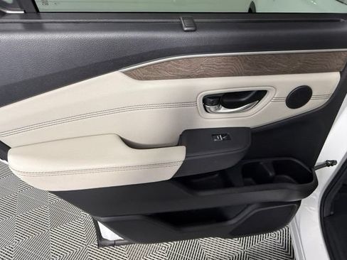 Used 2026 Honda Pilot Elite image 38