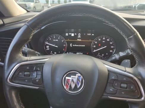 Used 2021 Buick Envision Avenir image 8