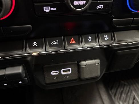 Used 2022 Chevrolet Silverado 1500 RST image 51