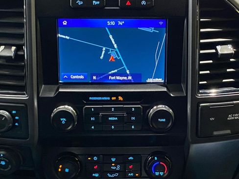 Used 2019 Ford F150 XLT w/ Equipment Group 302A Luxury AWD/4WD image 22