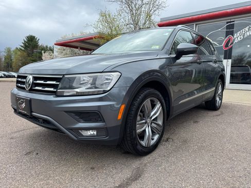 Used 2021 Volkswagen Tiguan SEL AWD/4WD image 1