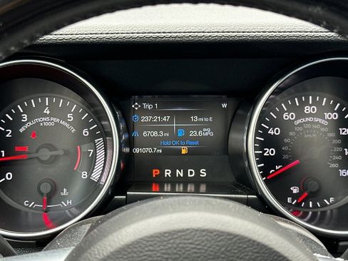 Used 2020 Ford Mustang Premium image 18