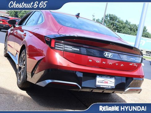 Certified 2025 Hyundai Sonata SEL FWD image 4