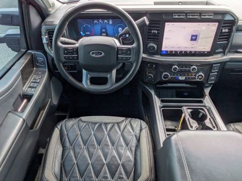 Used 2024 Ford F250 Lariat w/ Lariat Ultimate Package image 11