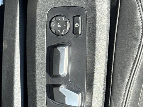 Used 2024 BMW X5 sDrive40i w/ M Sport Package RWD image 24