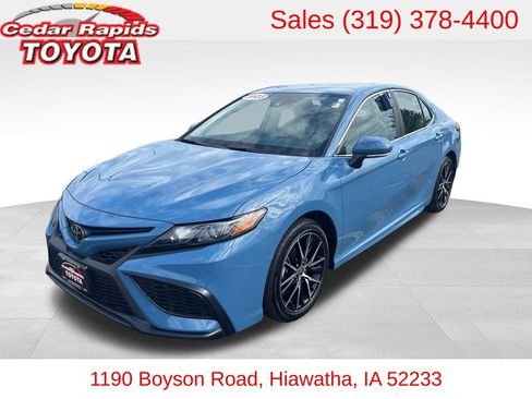 Certified 2024 Toyota Camry SE w/ Cold Weather Package FWD image 1