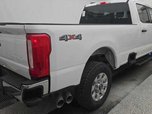 Used 2024 Ford F250 XLT image 2