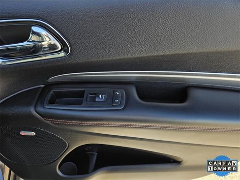 Used 2015 Dodge Durango R/T image 9