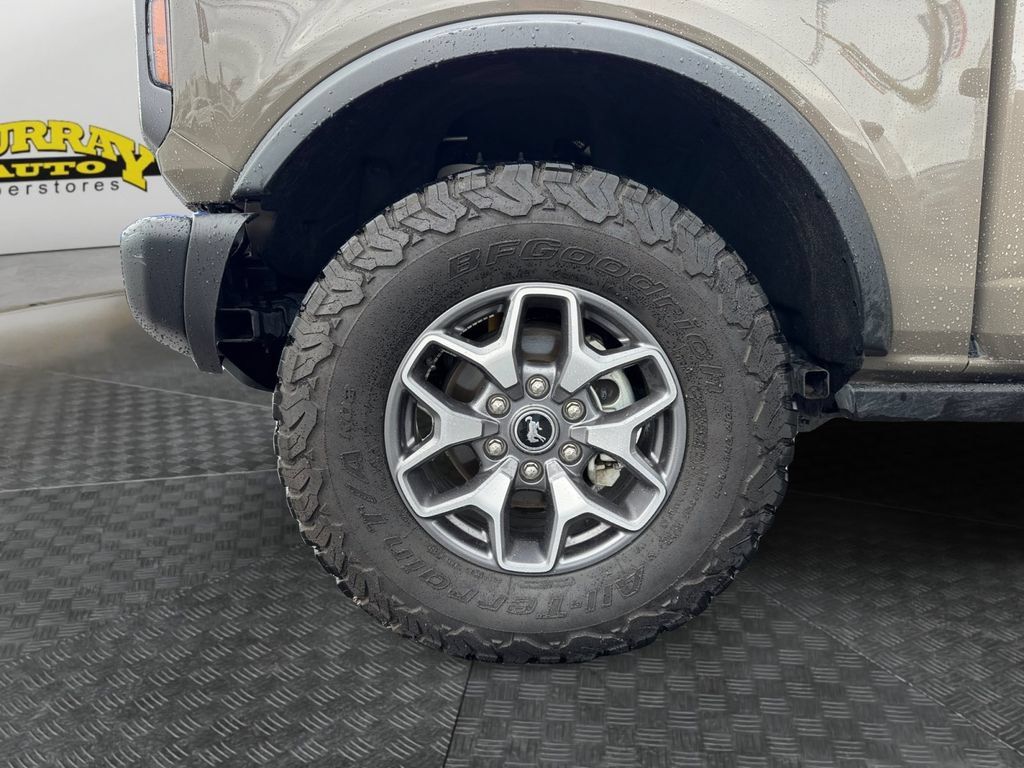 Certified 2025 Ford Bronco Badlands AWD/4WD image 19