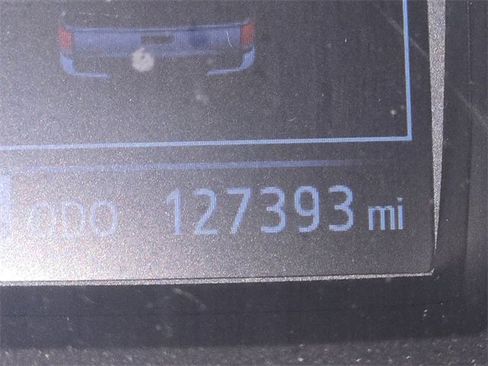 Used 2016 Toyota Tacoma TRD Sport image 14